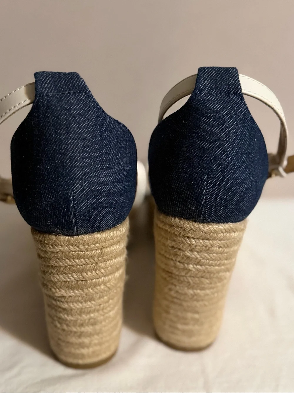 Liz Claiborne Navy and White Espadrille Platform Wedges Size 8